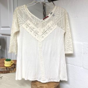 BKE‎ red top